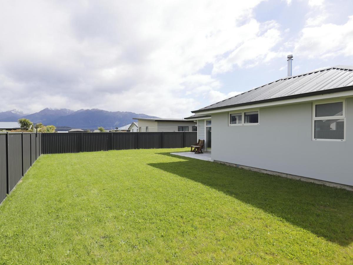 Fiordland Getaway - Te Anau Holiday Home ภายนอก รูปภาพ