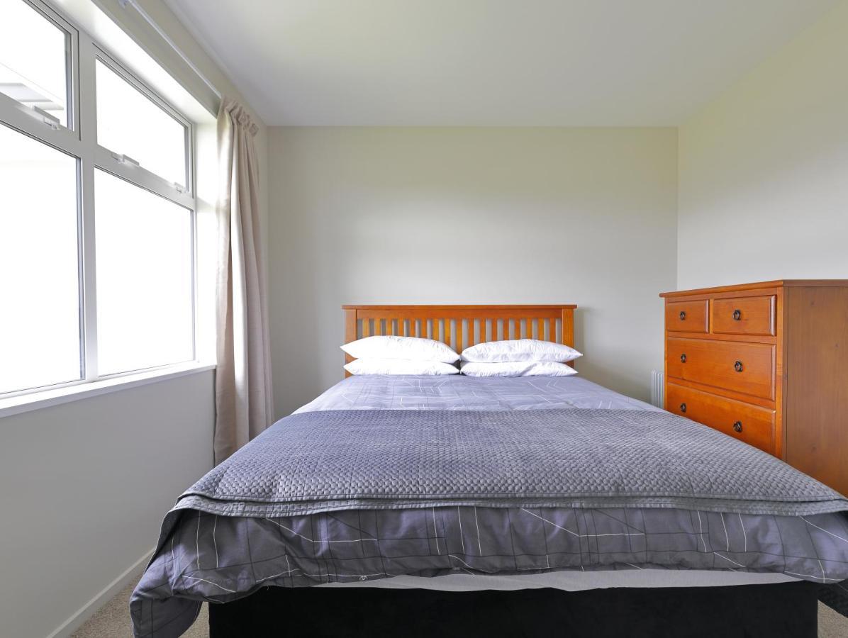 Fiordland Getaway - Te Anau Holiday Home ภายนอก รูปภาพ